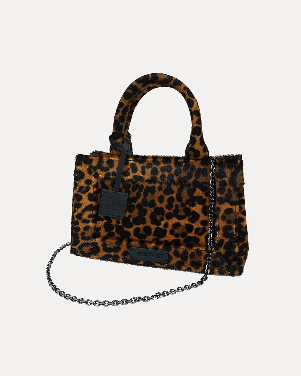 Product photography of accessories for your brand