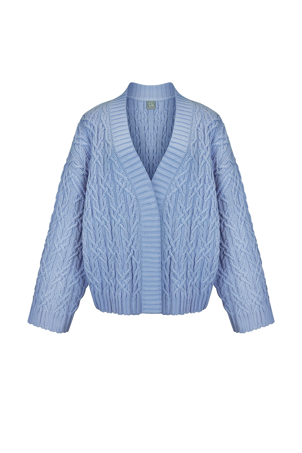 Зйомка в'язаного одягу на манекені